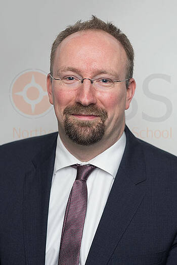 Prof. Dr. André Röhl übernimmt ab 1. März 2017 die Studiengangleitung für Sicherheitsmanagement (B.A.) an der NBS