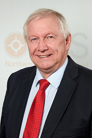 Professorinnen und Professoren