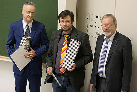 Die neu berufenen Professoren bei der Semestereröffnung (v.l.n.r.): Prof. Dr. Stephan Bormann, Prof. Dr.-Ing. Cornelius Hahlweg, Prof. Dr. Reimer Eggers