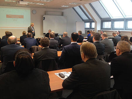 Prof. Dr. Reimer Eggers und Klaus Henning Glitza eröffnen gemeinsam das Forum Sicherheit 2017