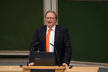 Prof. Dr. jur. Bodo Wiegand-Hoffmeister, Rektor der Hochschule Wismar