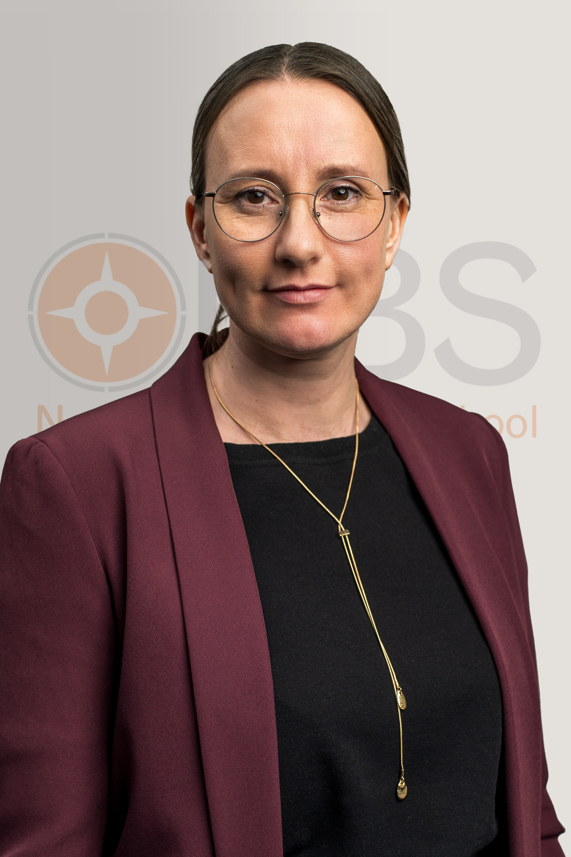Prof. Dr. Corinna Semenischev