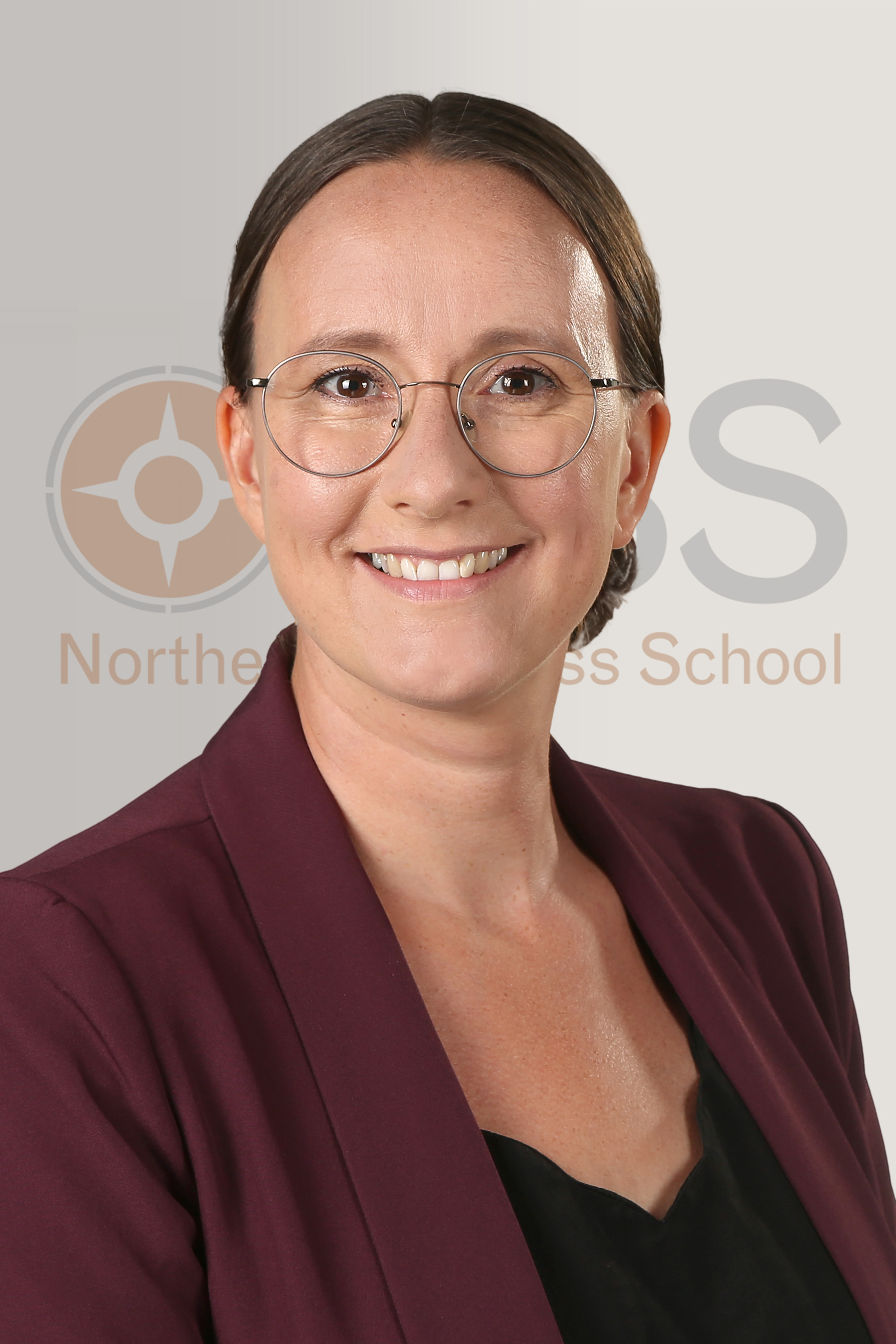 Prof. Dr. Corinna Semenischev